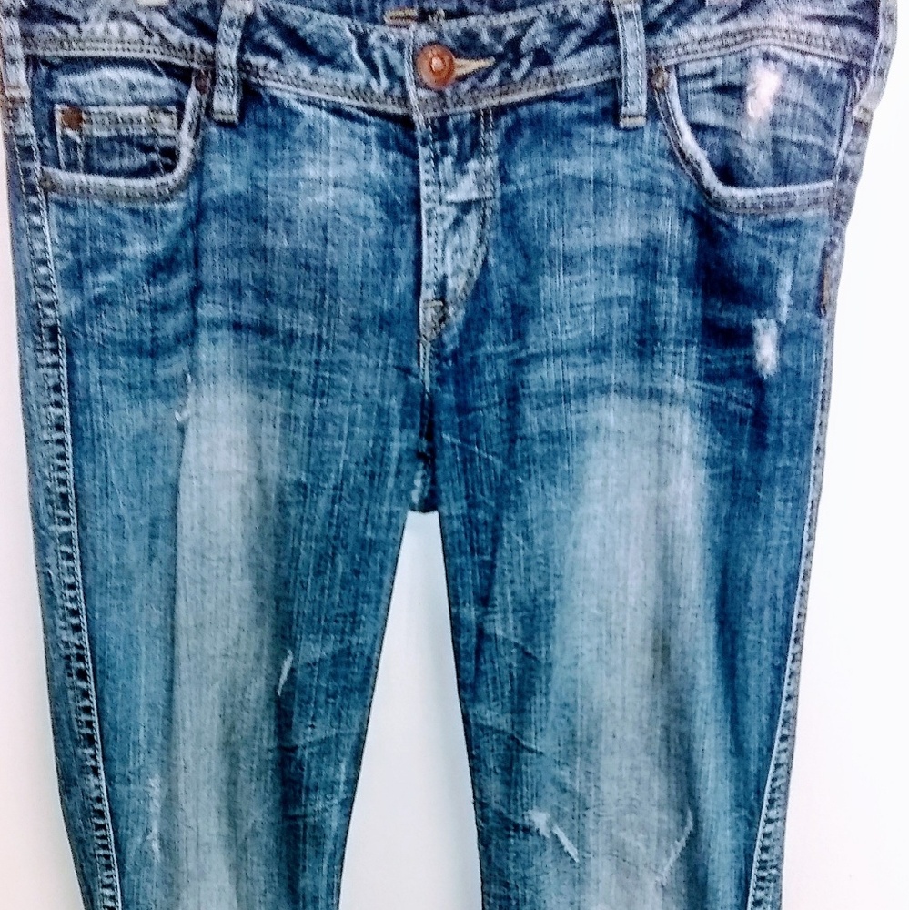 Silver Jeans Twisted BootCut